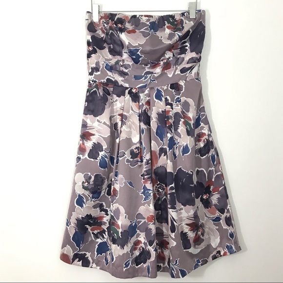 The Limited Dresses & Skirts - The Limited Strapless Empire Waist Dress Size 2